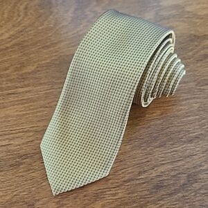 NWT TOMMY HILFIGER 100% Silk Tie